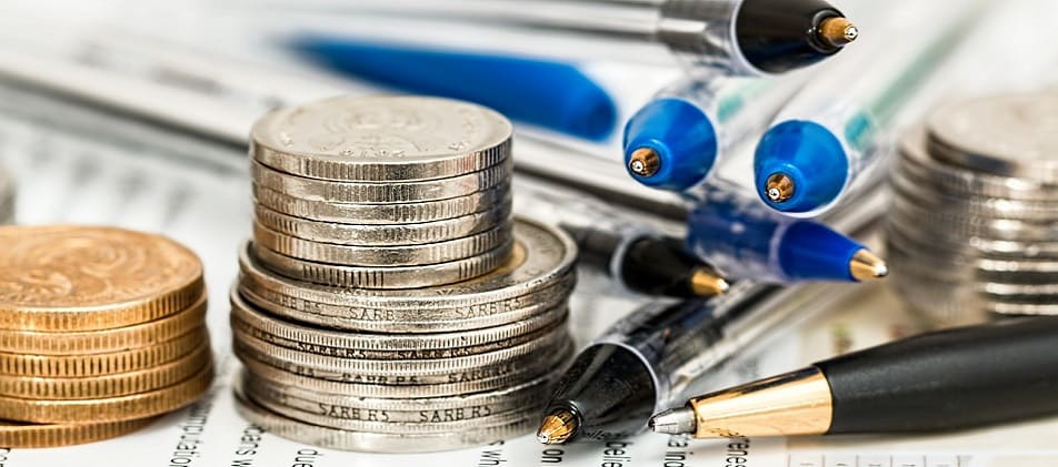 Endlich wieder Geld zählen wegen Entschuldung Schuldnerberatung Herbrechtingen