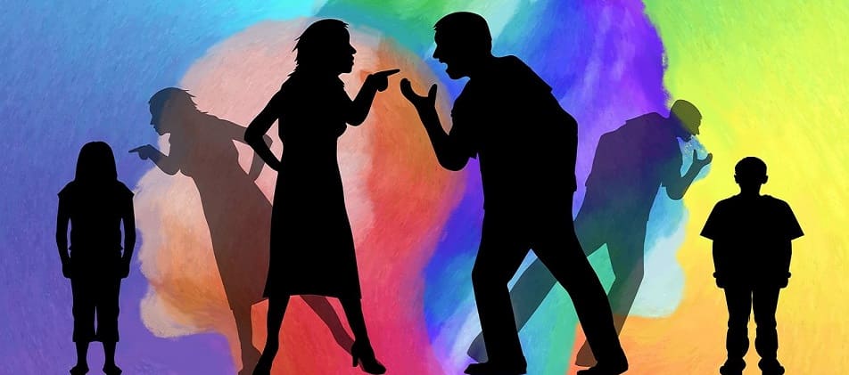 Streiten in der Familie wegen Schulden Schuldnerberatung Bremerhaven Lehe